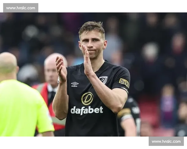 罗马诺确认：特尔加盟热刺 签下 6 年长约